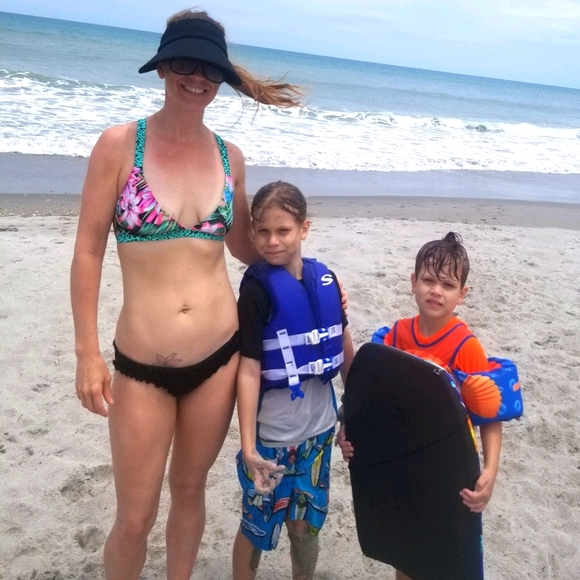 Meet your Posher, Joanna - Picture 1 of 1